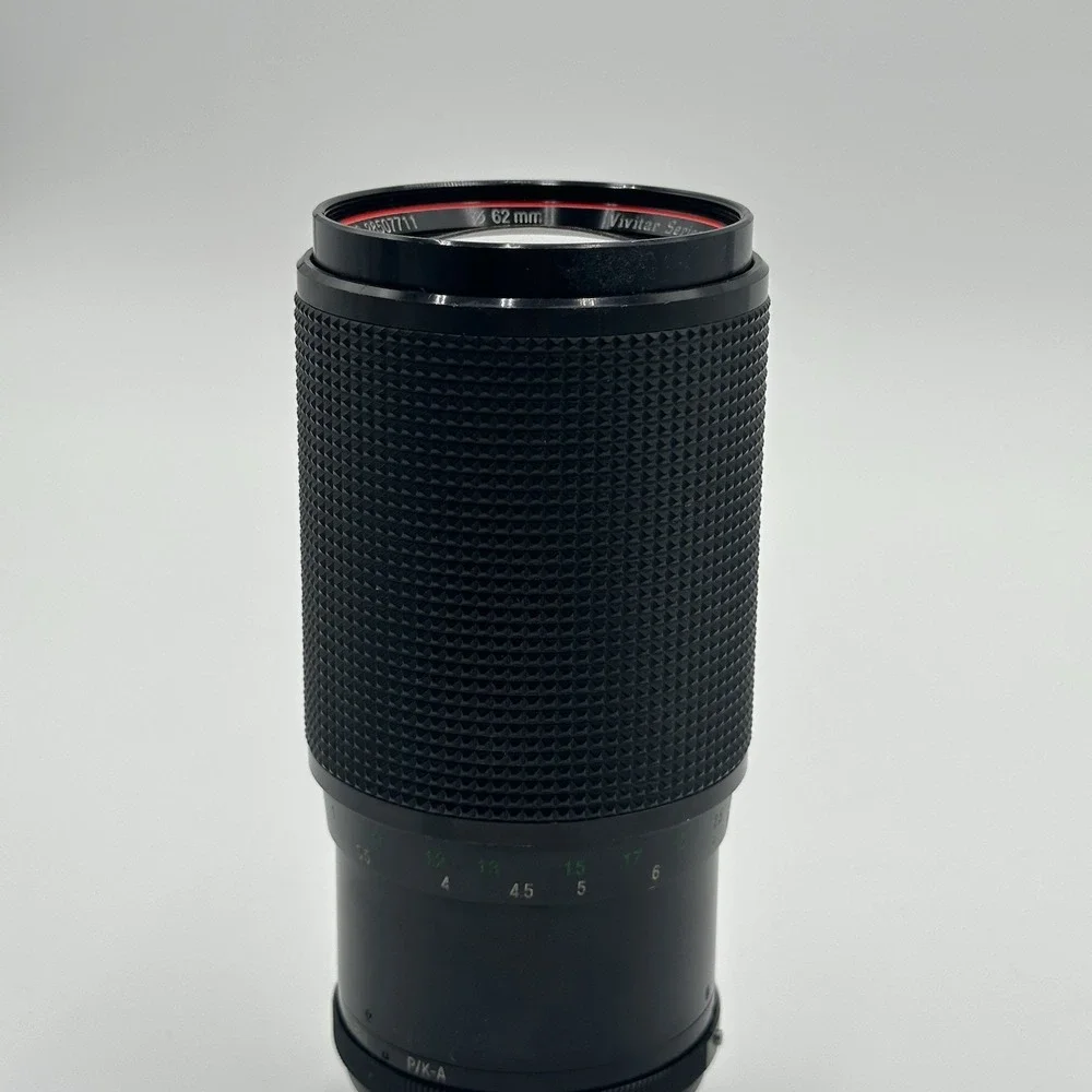 Vivitar 70-210mm f/2.8-4 Series 1 VMC Macro Breech Lock Lens for Canon FD-Mount